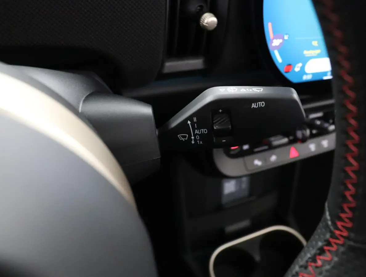 C | JCW Uitvoering | Pakket M | Head up Display | Harman Kardon | Achteruitrijcamera