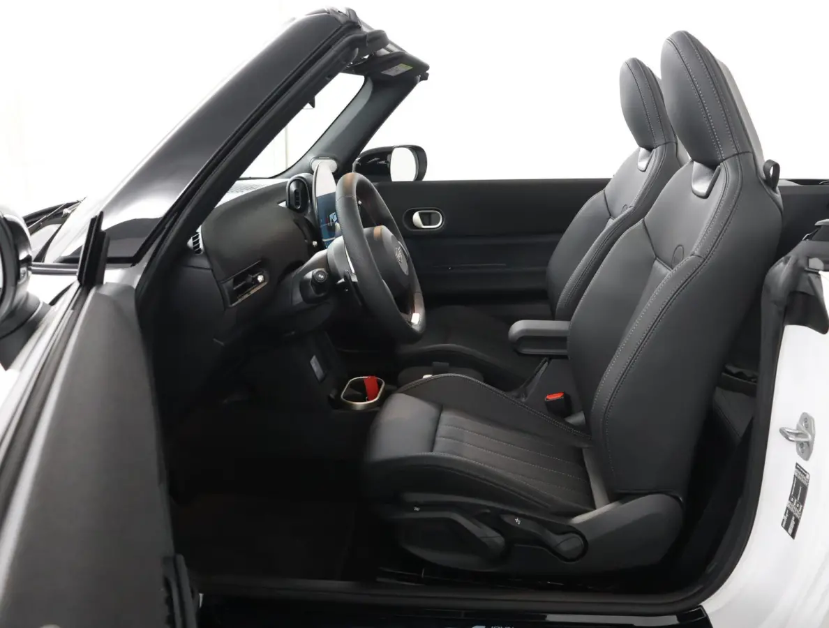 C | JCW Uitvoering | Pakket M | Head up Display | Harman Kardon | Achteruitrijcamera