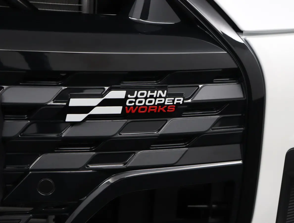 C | JCW Uitvoering | Pakket M | Head up Display | Harman Kardon | Achteruitrijcamera