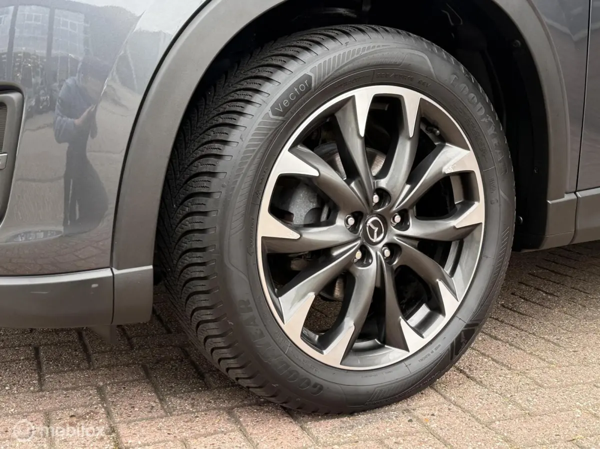 2.0 SkyActiv-G 160 GT-M 4WD Navi Camera Trekhaak Bose Keyless