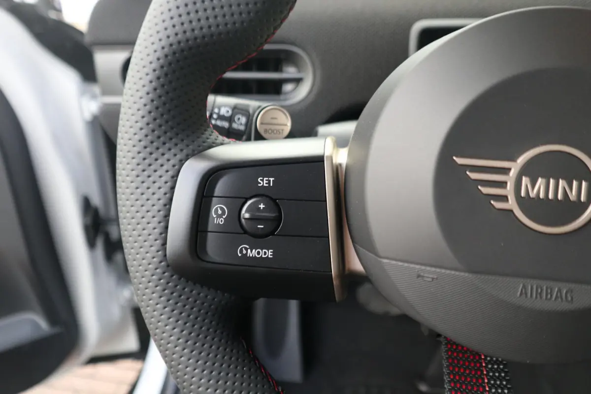 Cooper C John Cooper Works M | Panorama Dak | Premium Sportstoelen | Sportstuur