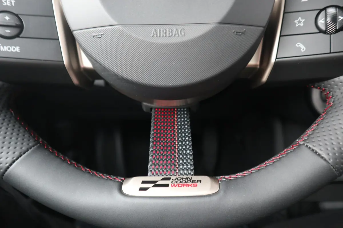 Cooper C John Cooper Works M | Panorama Dak | Premium Sportstoelen | Sportstuur