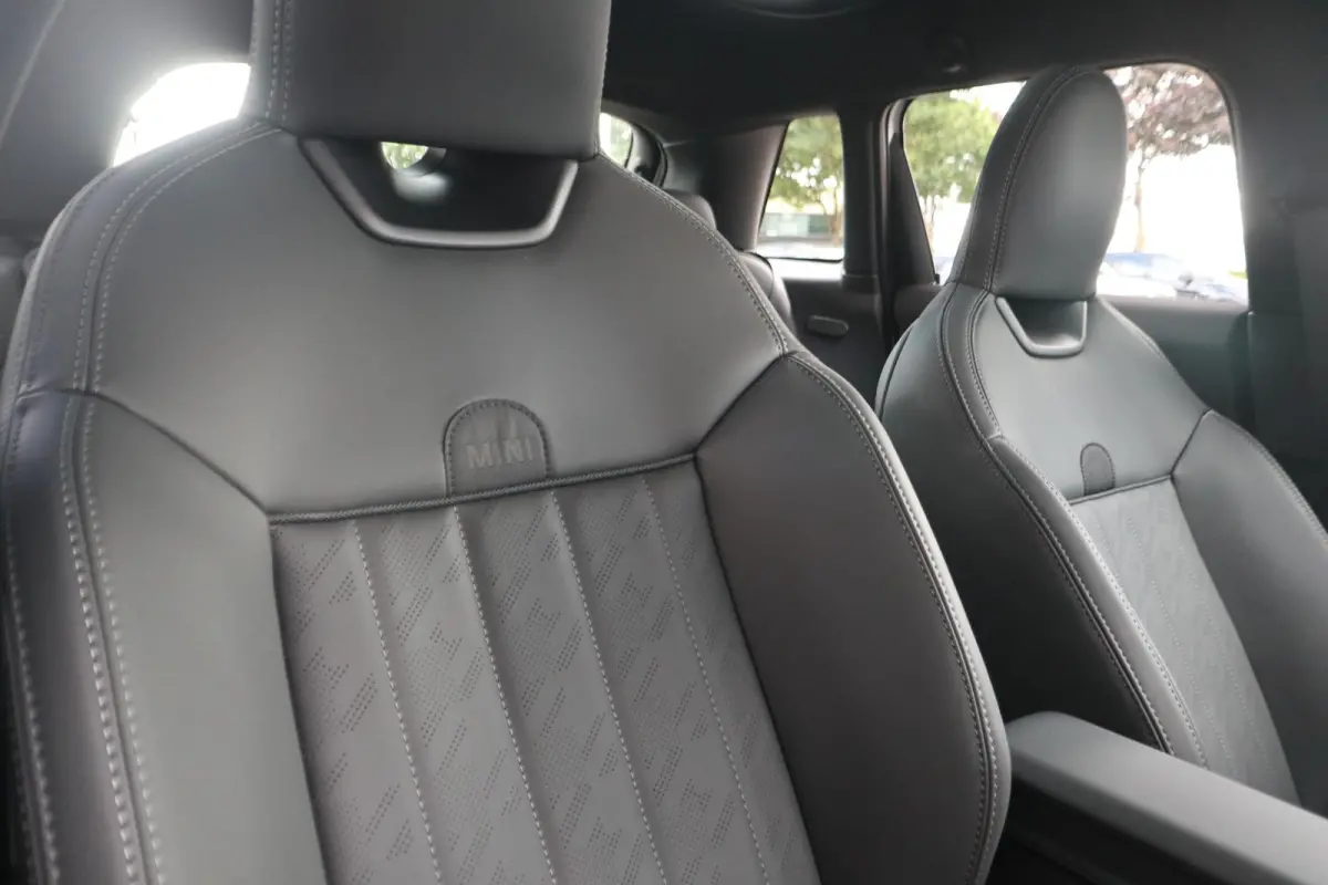 Cooper C John Cooper Works M | Panorama Dak | Premium Sportstoelen | Sportstuur