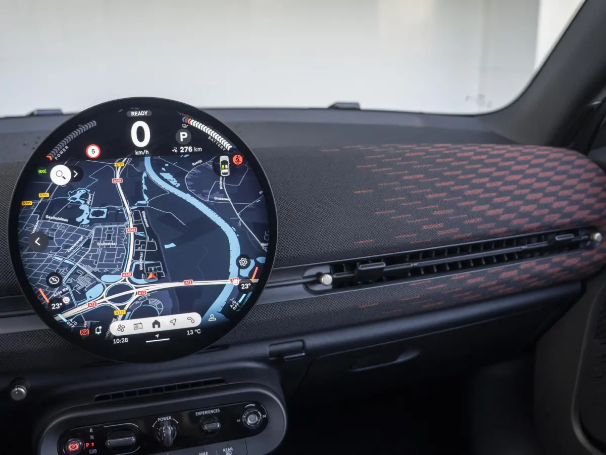 E John Cooper Works Uitvoering | M Pakket