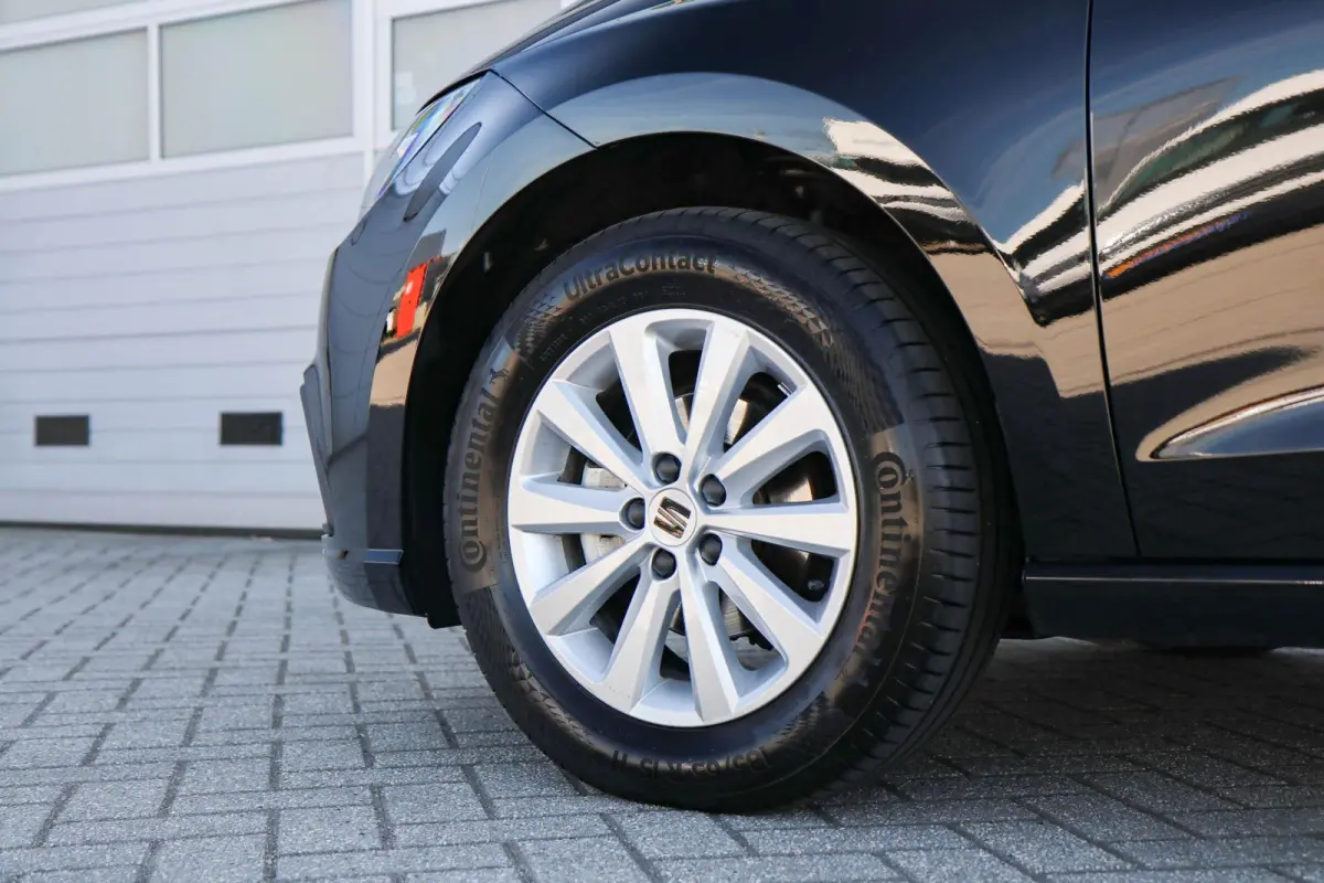1.0 TSI 95pk Style | Full Link | Clima | Parkeersensoren Achter