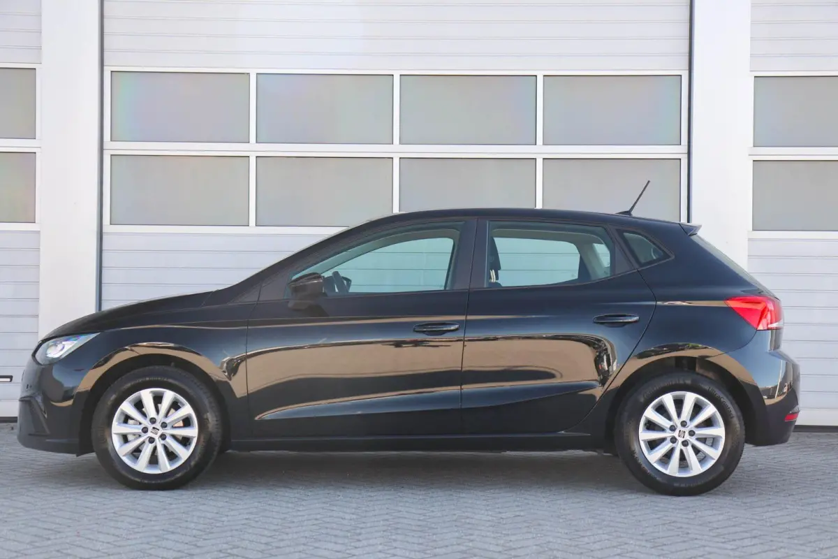 1.0 TSI 95pk Style | Full Link | Clima | Parkeersensoren Achter