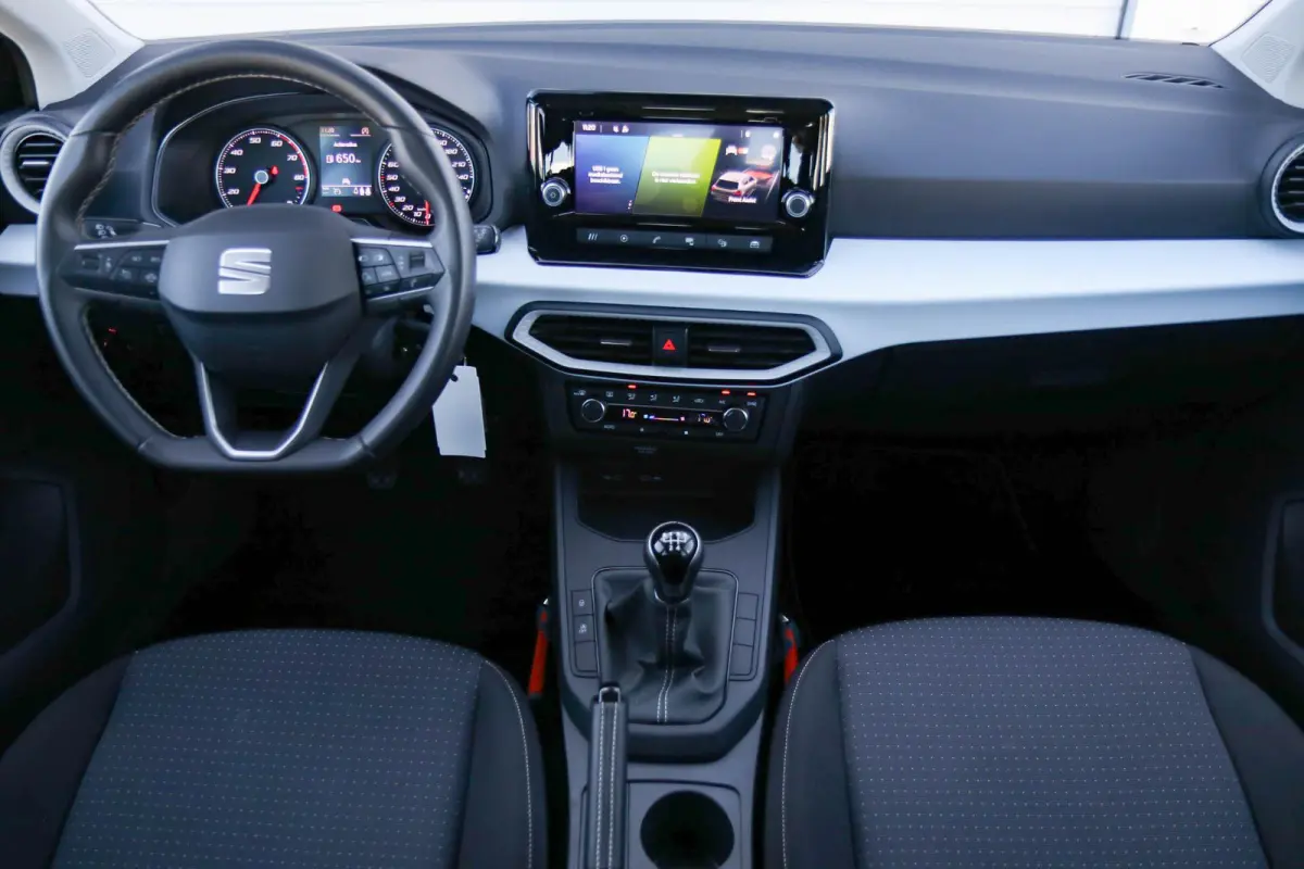 1.0 TSI 95pk Style | Full Link | Clima | Parkeersensoren Achter