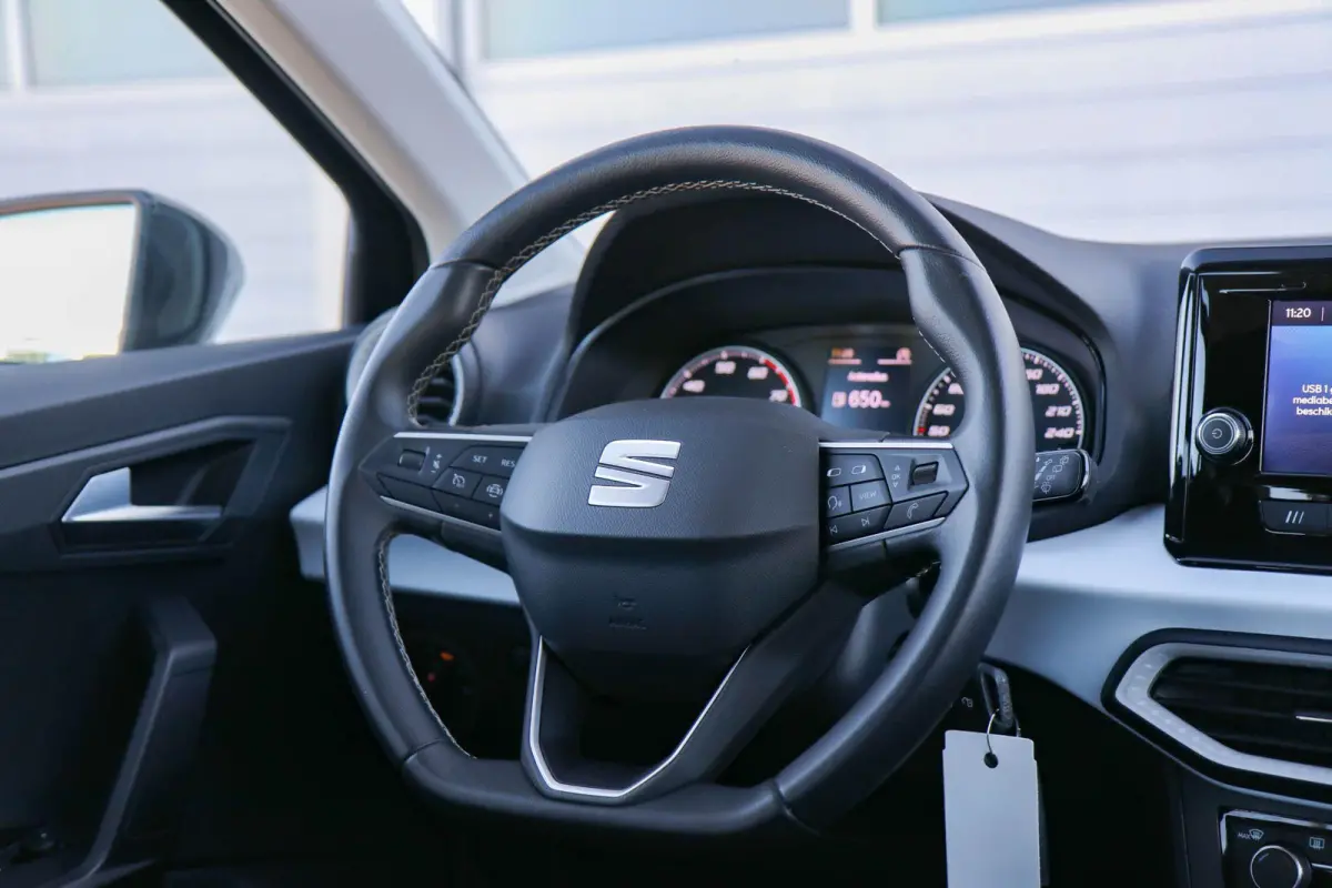 1.0 TSI 95pk Style | Full Link | Clima | Parkeersensoren Achter