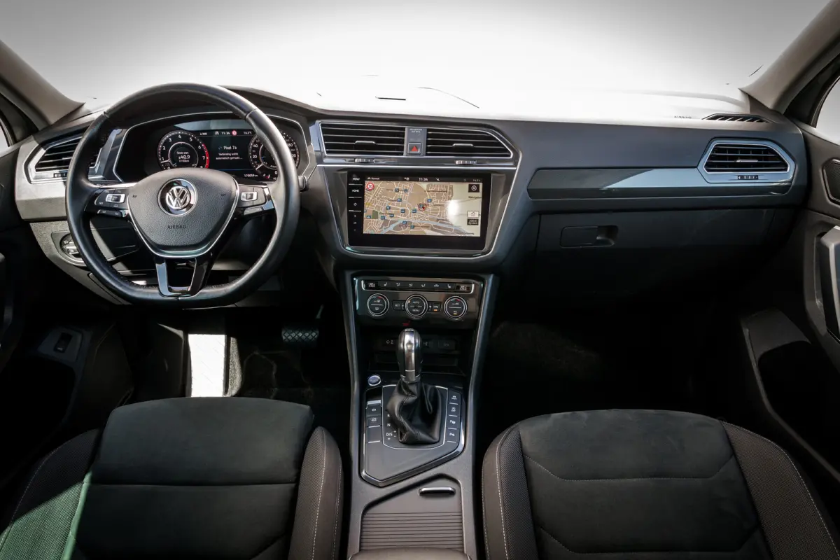 1.4 TSi ACT 150 Pk DSG Highline | Panoramadak | Adapt. Cruise | LED | Virtual cockpit | 18 inch LMV | Camera