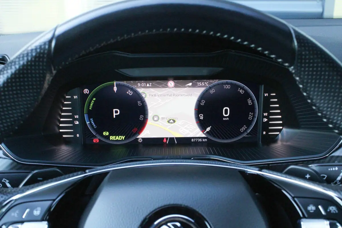 1.4 TSI 218pk PHEV iV Sportline Business | SoH 96% | Trekhaak | Elektrisch Verstelbare Voorstoelen | Voorruit Verwarming | Stoelen Voor/Achter Verwarmd | Canton Audio