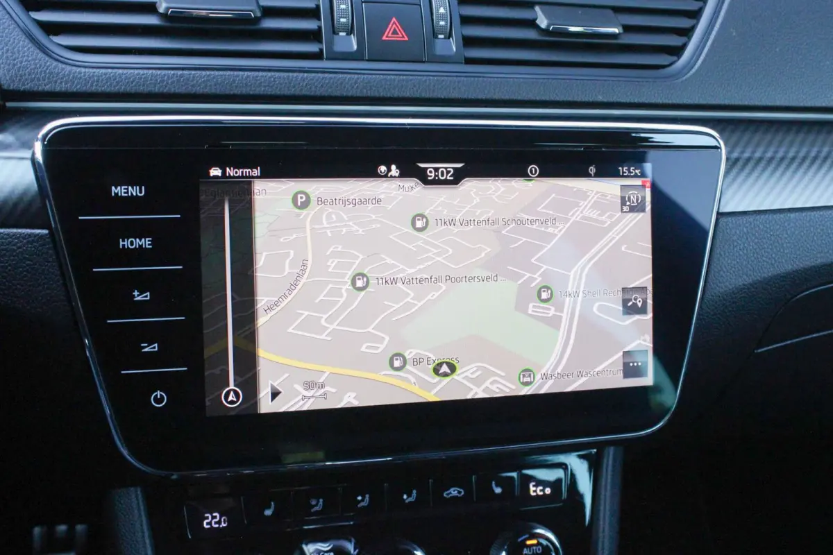 1.4 TSI 218pk PHEV iV Sportline Business | SoH 96% | Trekhaak | Elektrisch Verstelbare Voorstoelen | Voorruit Verwarming | Stoelen Voor/Achter Verwarmd | Canton Audio