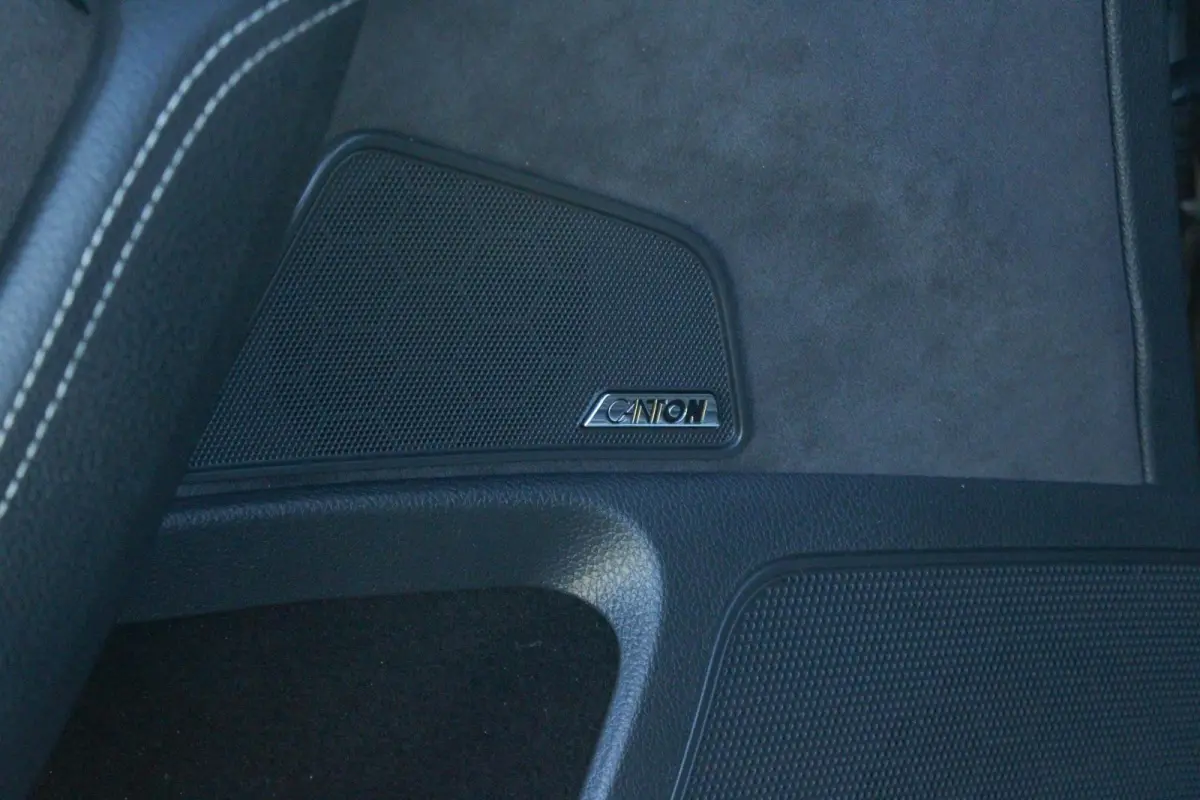 1.4 TSI 218pk PHEV iV Sportline Business | SoH 96% | Trekhaak | Elektrisch Verstelbare Voorstoelen | Voorruit Verwarming | Stoelen Voor/Achter Verwarmd | Canton Audio