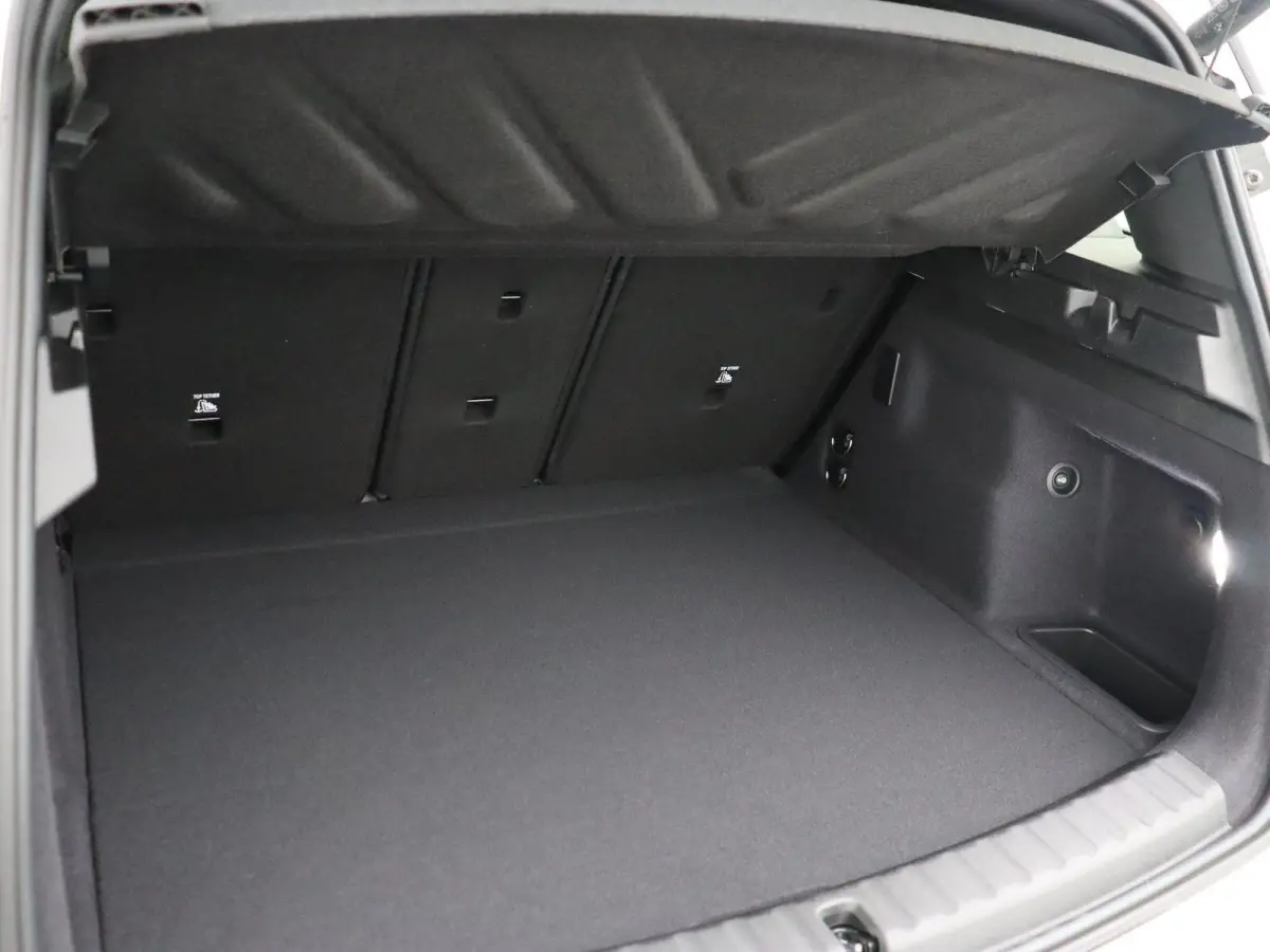 E John Cooper Works + XL Pakket + Getint glas + Pano