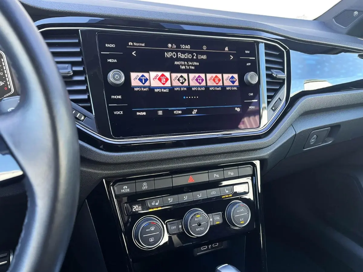 1.5 TSI 150pk DSG R-Line "Edition Blue" | Leer | Trekhaak | Navigatie