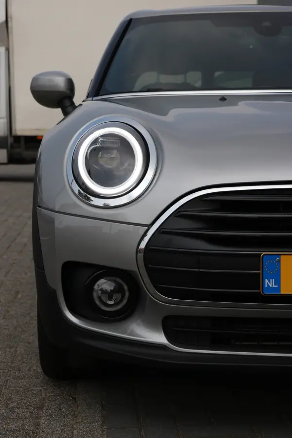 Mini 1.5 Cooper Essential 136PK | automaat | camera