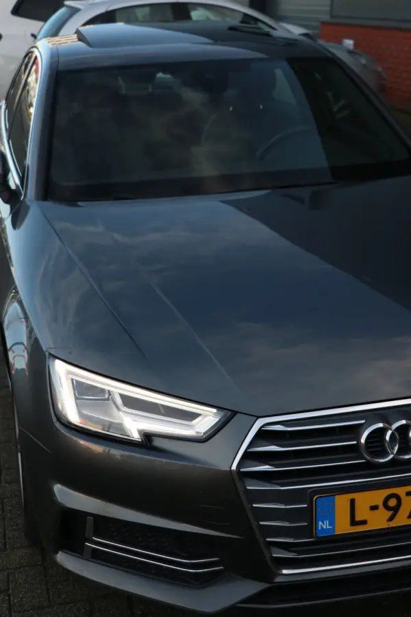1.4 TFSI Sport 3 x Sline Open dak | Leer |