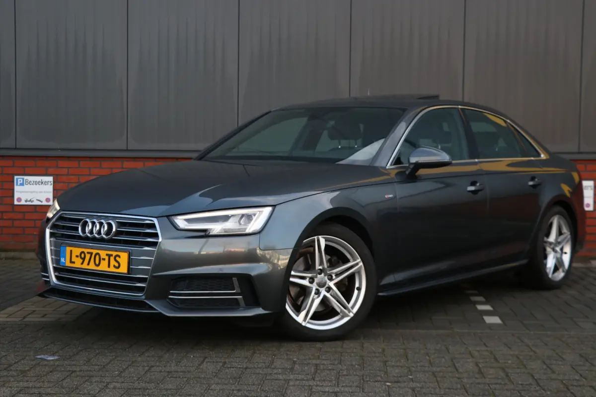 1.4 TFSI Sport 3 x Sline Open dak | Leer |