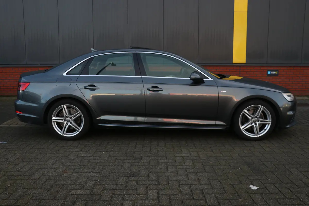 1.4 TFSI Sport 3 x Sline Open dak | Leer |