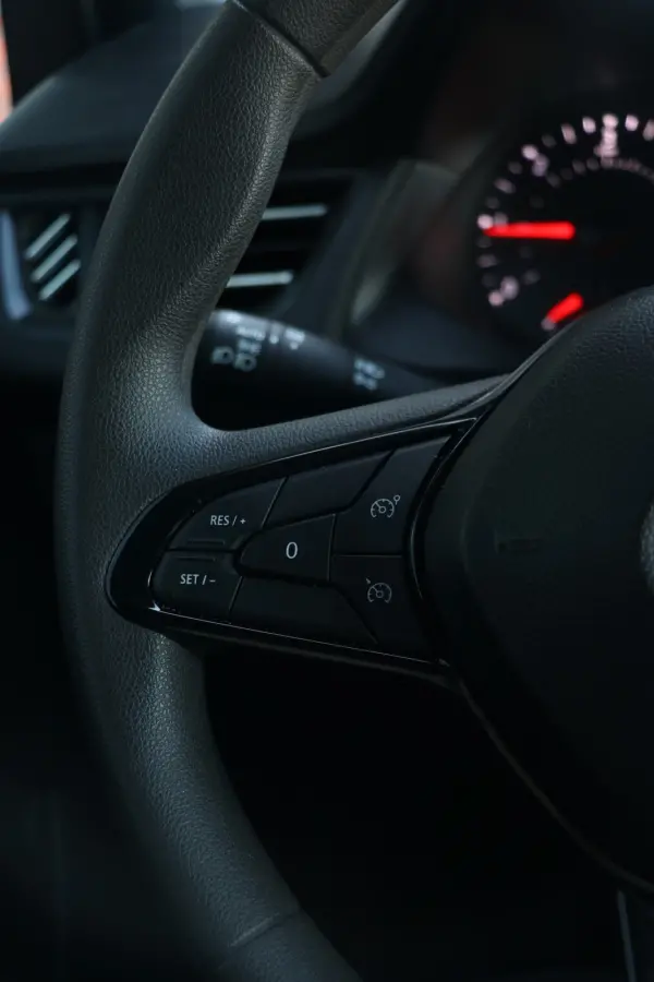 1.5 Blue dCi 75 Comfort L1 NAP | camera | apple carplay | park assist