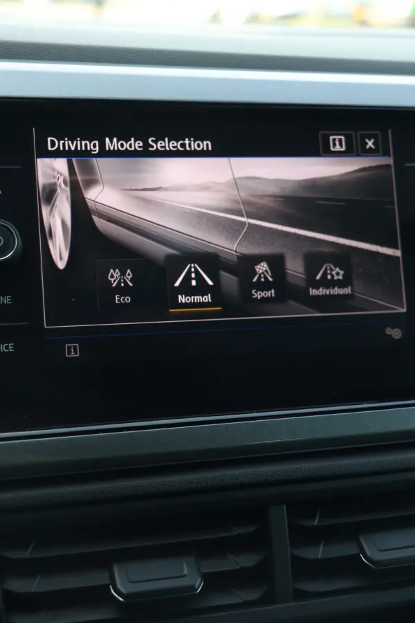1.0 TSI Highline NAP | navi | carplay | sport&sound | park assist