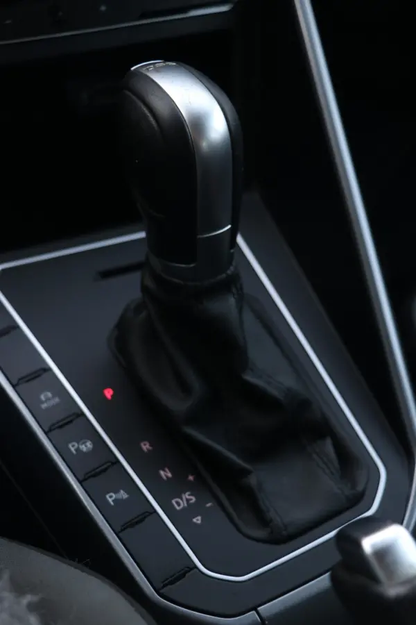 1.0 TSI Highline NAP | navi | carplay | sport&sound | park assist