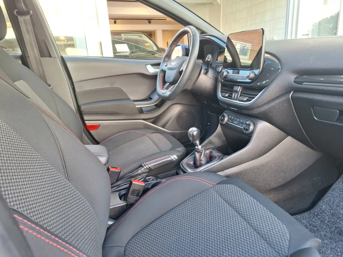 1.0 EcoBoost ST-Line /Navi/Clima/Apple/Android/Cruise/Pdc/Garantie
