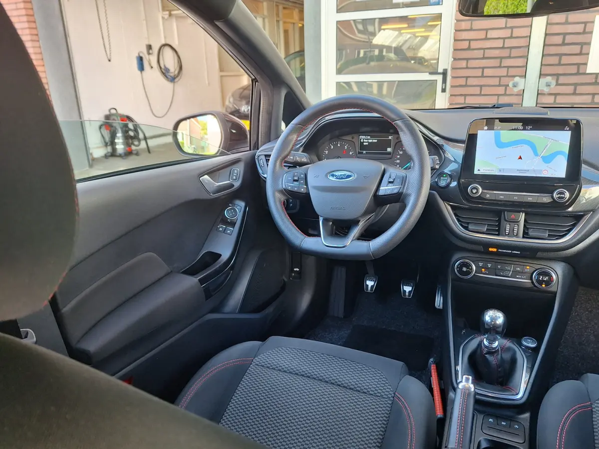 1.0 EcoBoost ST-Line /Navi/Clima/Apple/Android/Cruise/Pdc/Garantie