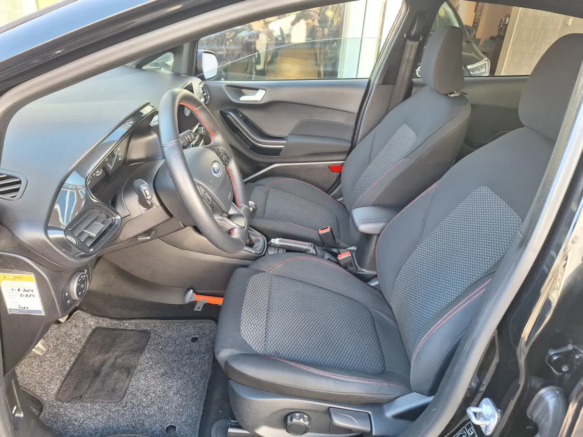 1.0 EcoBoost ST-Line /Navi/Clima/Apple/Android/Cruise/Pdc/Garantie