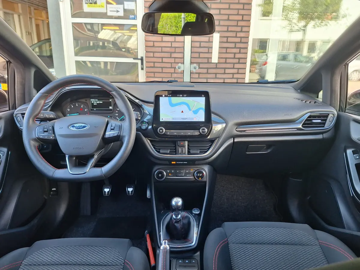 1.0 EcoBoost ST-Line /Navi/Clima/Apple/Android/Cruise/Pdc/Garantie