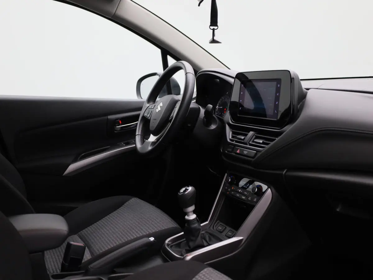 1.4 Boosterjet Select Smart Hybrid | ACHTERUITRIJCAMERA | APPLE CARPLAY - ANDROID AUTO | STOELVERWARMING | DODEHOEK DETECTIE | PARKEERSENSOREN | CLIMATE CONTROL | ADAPTIVE CRUISE CONTROL |