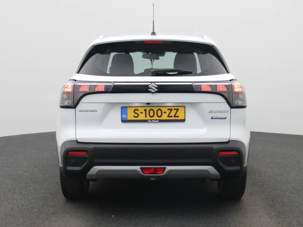 1.4 Boosterjet Select Smart Hybrid | ACHTERUITRIJCAMERA | APPLE CARPLAY | CLIMATE CONTROL |