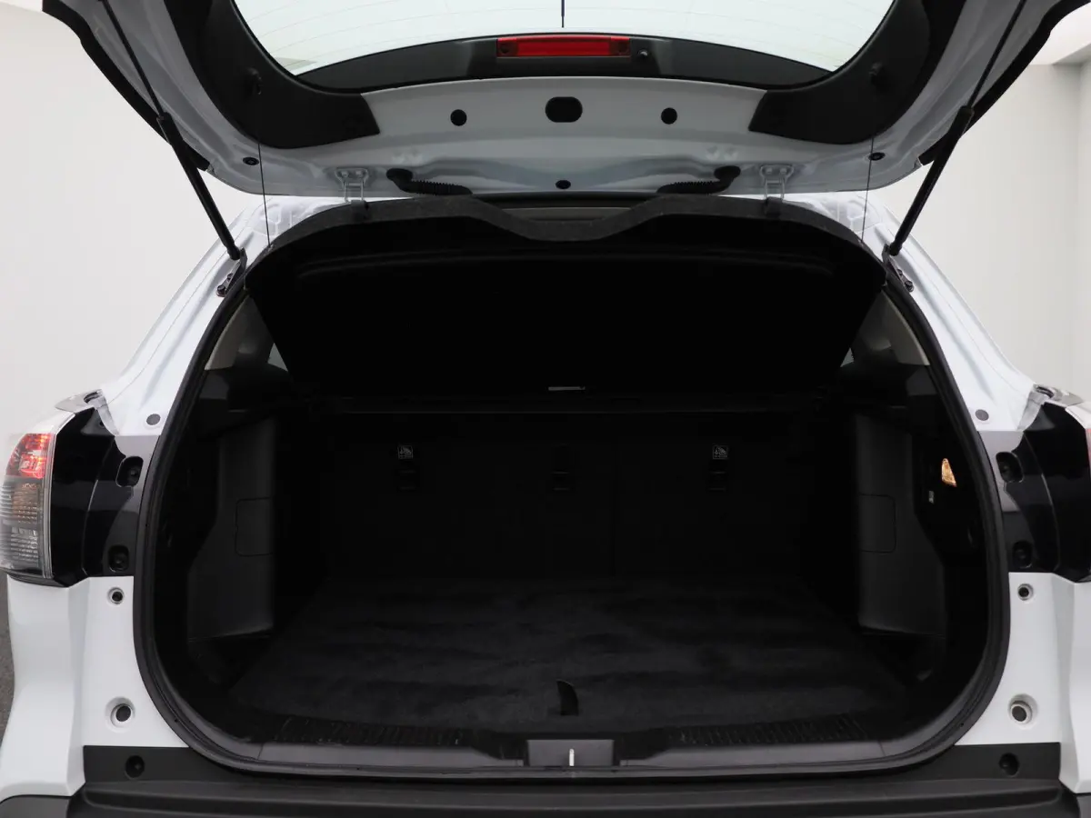 1.4 Boosterjet Select Smart Hybrid | ACHTERUITRIJCAMERA | APPLE CARPLAY - ANDROID AUTO | STOELVERWARMING | DODEHOEK DETECTIE | PARKEERSENSOREN | CLIMATE CONTROL | ADAPTIVE CRUISE CONTROL |