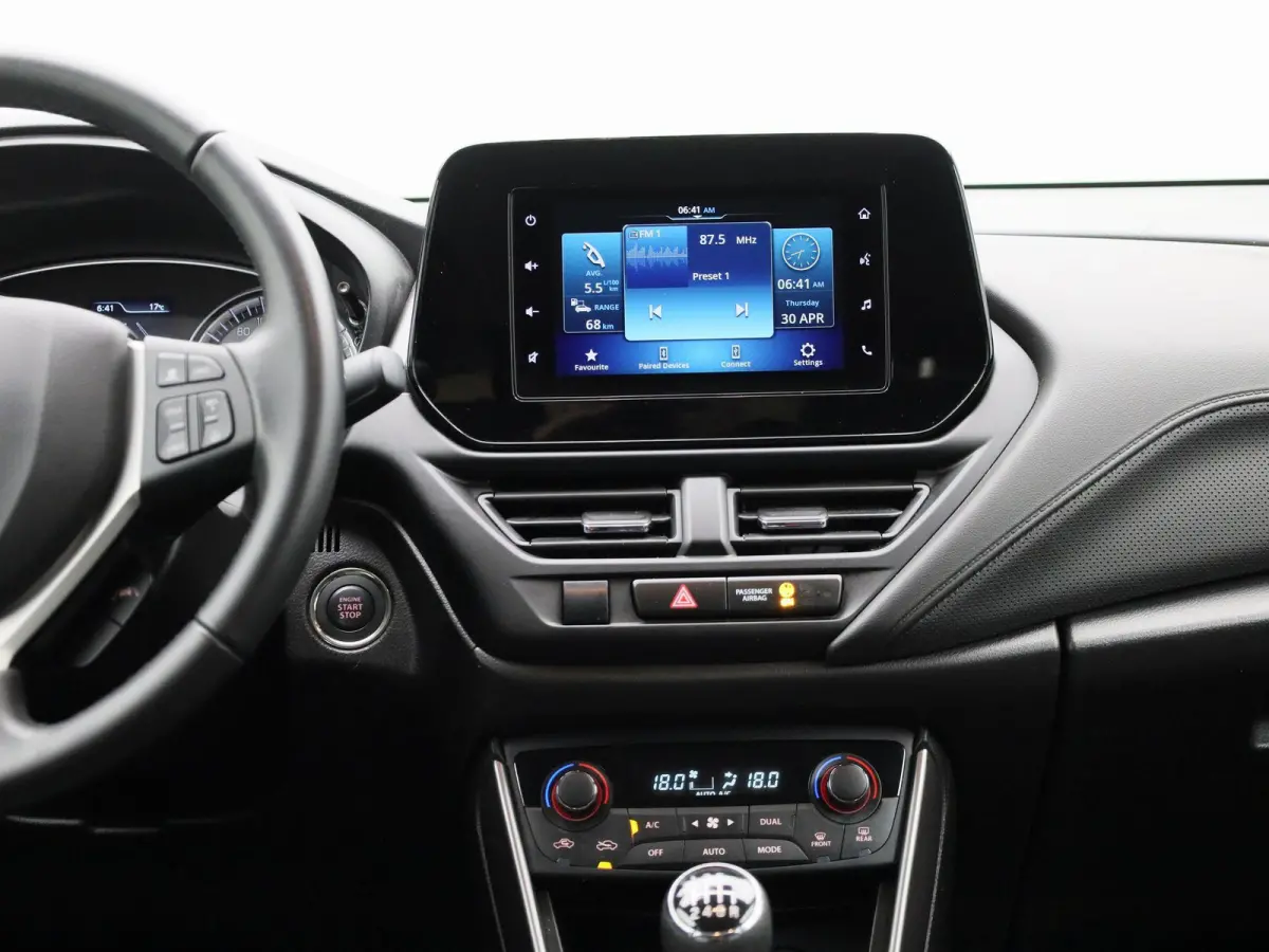 1.4 Boosterjet Select Smart Hybrid | ACHTERUITRIJCAMERA | APPLE CARPLAY - ANDROID AUTO | STOELVERWARMING | DODEHOEK DETECTIE | PARKEERSENSOREN | CLIMATE CONTROL | ADAPTIVE CRUISE CONTROL |
