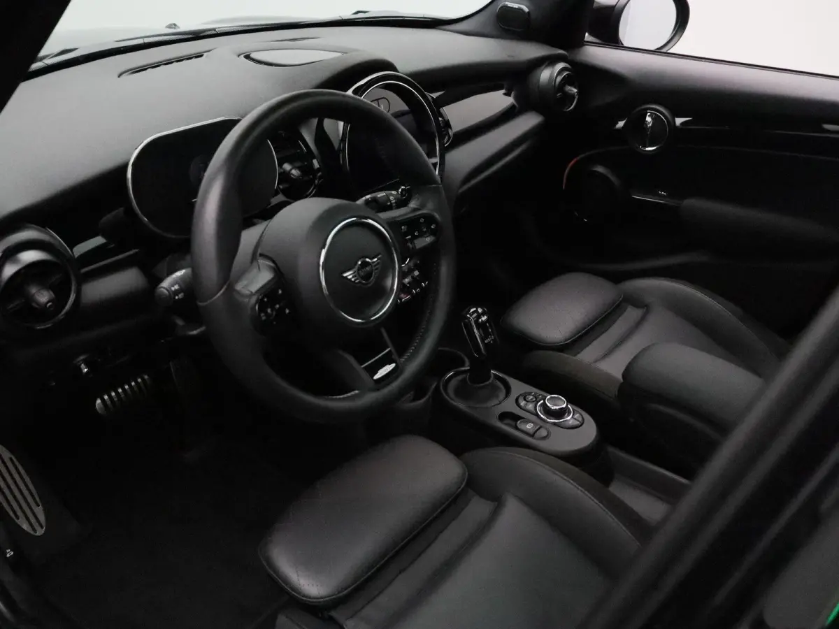 Cooper S John Cooper Works + Panoramadak + Leder + LED + 17''