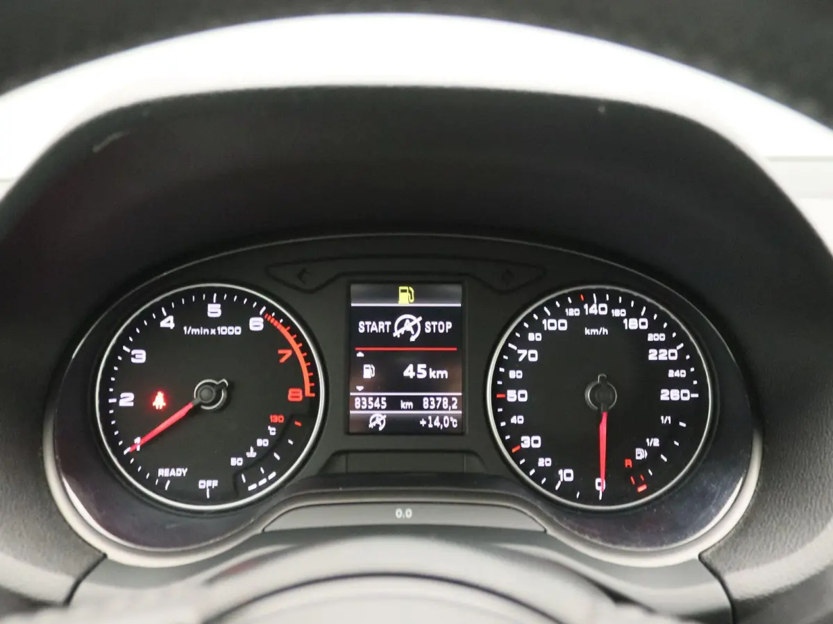 1.0 TFSI #limited | Airconditioning | Cruise Control | Lichtmetalen Velgen |