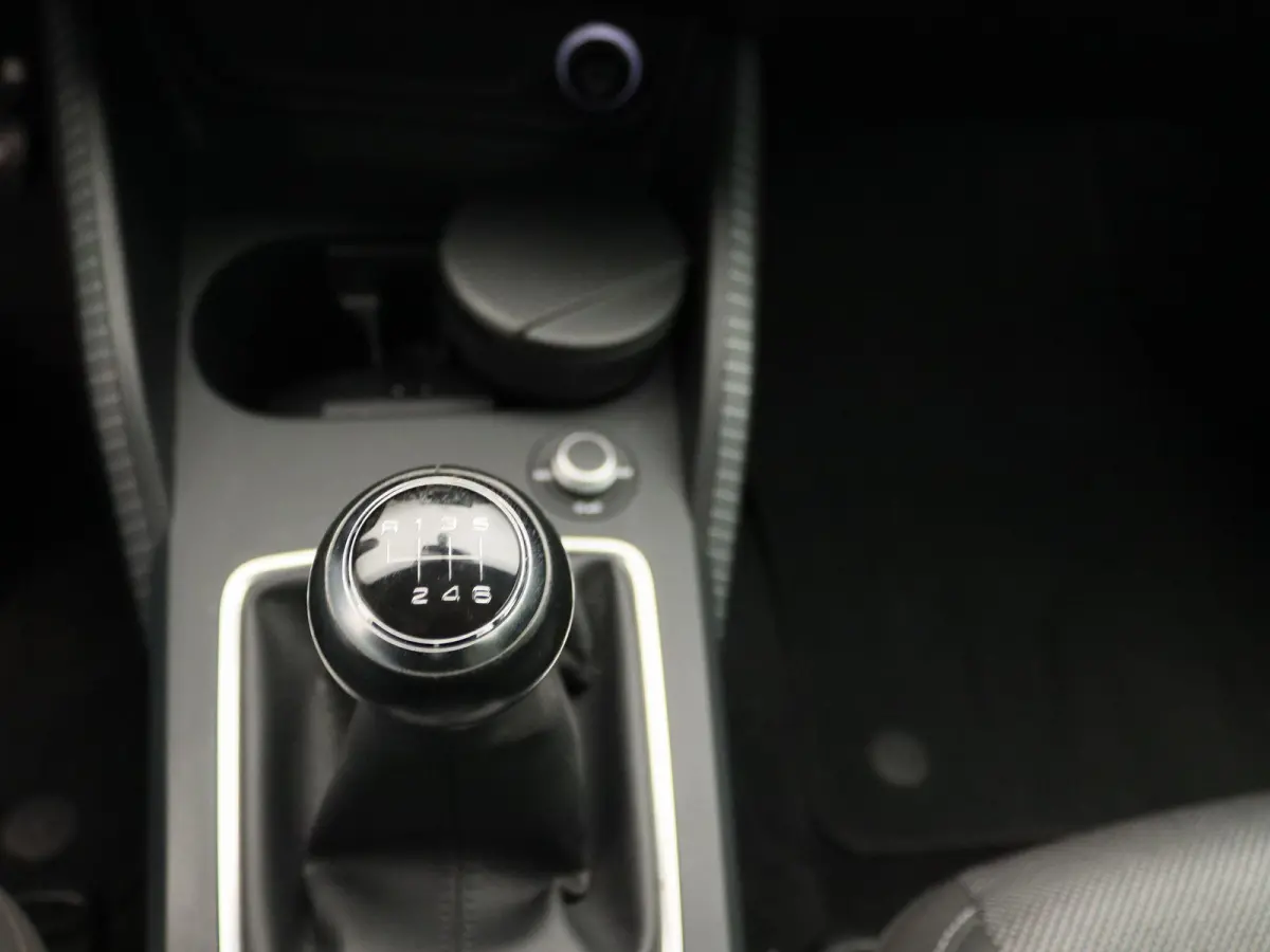 1.0 TFSI #limited | Airconditioning | Cruise Control | Lichtmetalen Velgen |