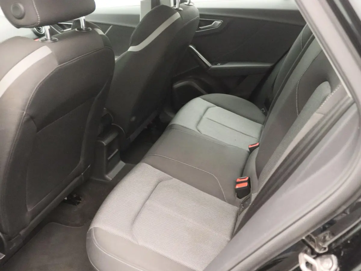 1.0 TFSI #limited | Airconditioning | Cruise Control | Lichtmetalen Velgen |