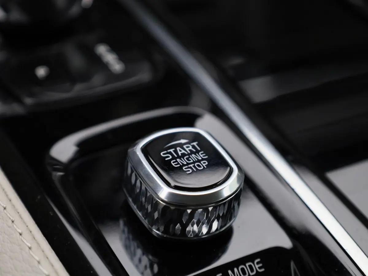 2.0 T6 AWD Inscription | Navigatie | Trekhaak | Apple Carplay / Android Auto | Cruise Control | Leder | Stoel-/ Stuur verwarming | Parkeersensoren achter | Climate Control | Lane Assist | LM