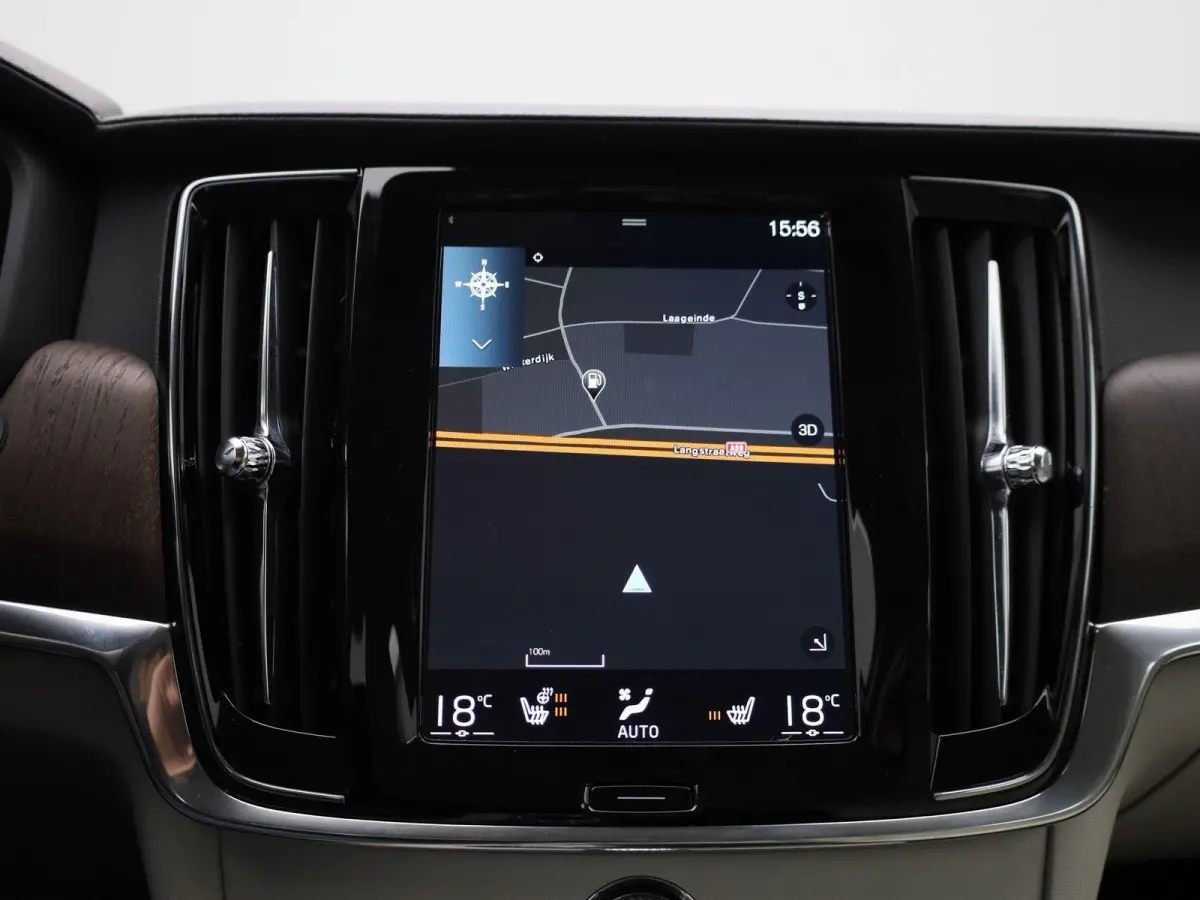 2.0 T6 AWD Inscription | Navigatie | Trekhaak | Apple Carplay / Android Auto | Cruise Control | Leder | Stoel-/ Stuur verwarming | Parkeersensoren achter | Climate Control | Lane Assist | LM