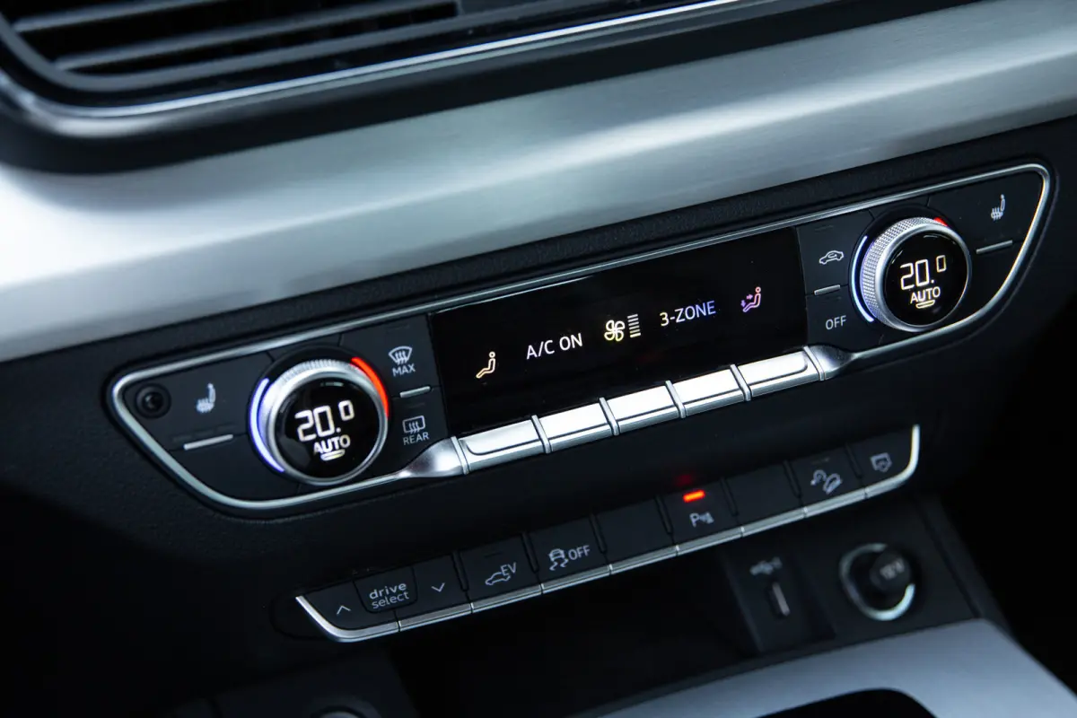 55 TFSI e Quattro S edition , Adap. cruise, Carplay, Camera, S-Line