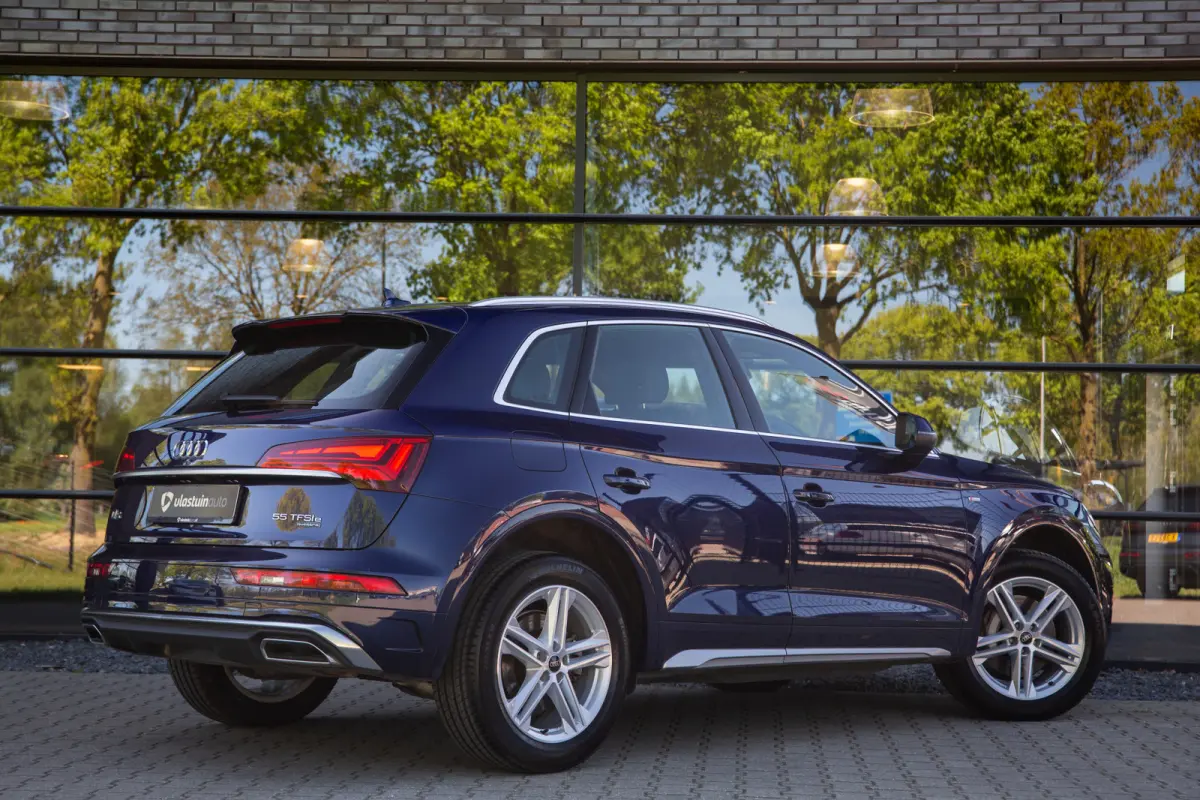 55 TFSI e Quattro S edition , Adap. cruise, Carplay, Camera, S-Line