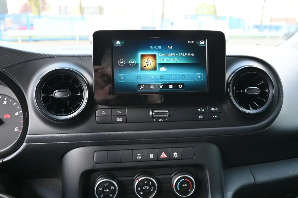 110 CDI L1 Base 2 Schuifdeuren, Camera, Apple Carplay/Android Auto