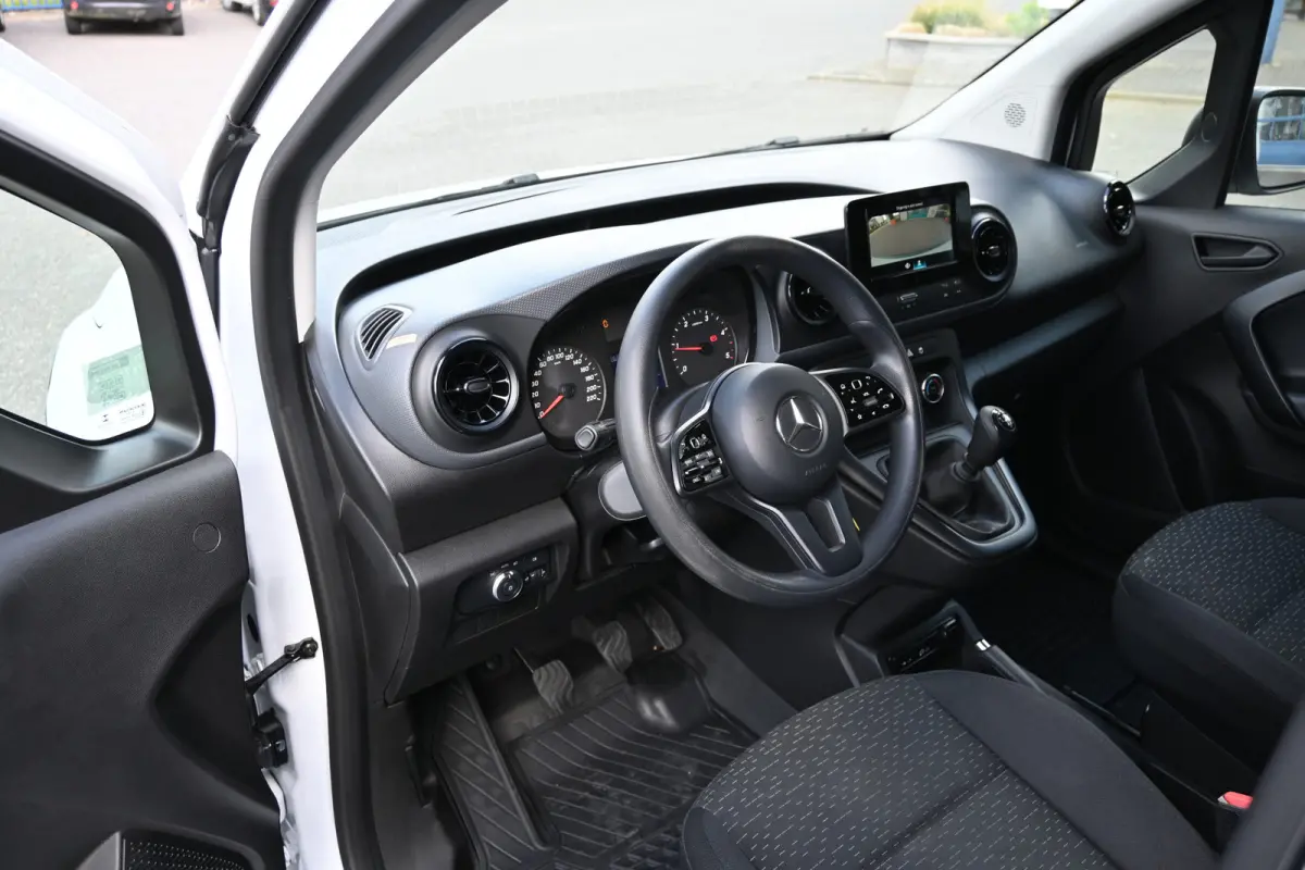 110 CDI L1 Base 2 Schuifdeuren, Camera, Apple Carplay/Android Auto