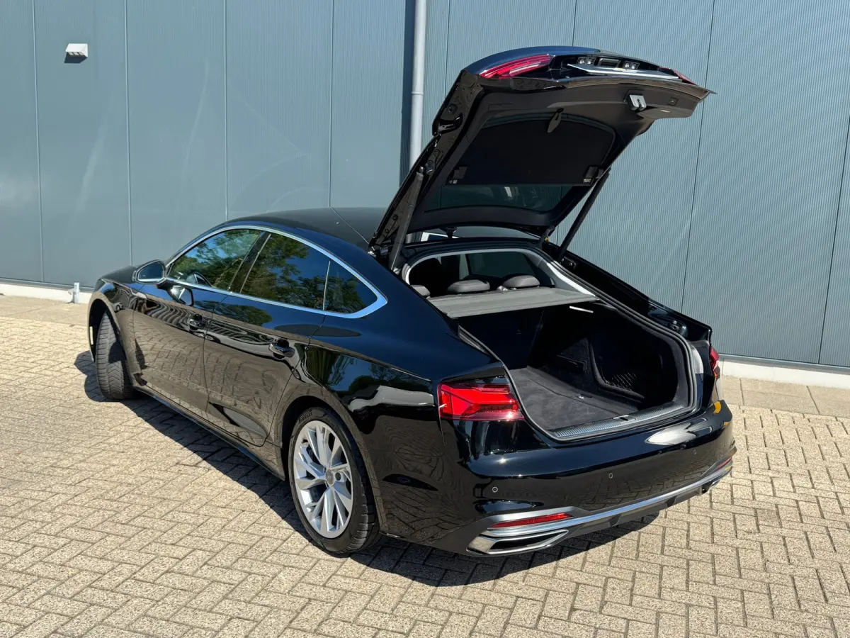 40 TFSI Business Edition * Cruise * Navigatie * PDC * El. kofferklep *