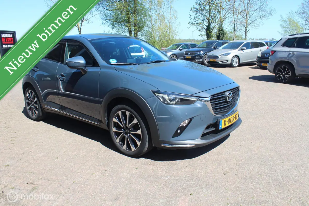 2.0 SkyActiv-G 121 Luxury HUD/18Inch/Carplay/Camera