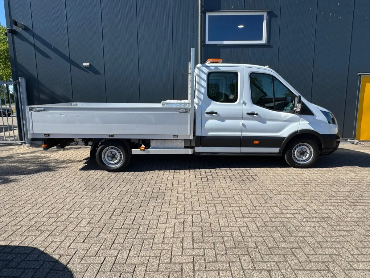350 2.0 TDCI L3H1 * Hydraulische kiep * Dub. cabine * Airco * Zwaailamp *