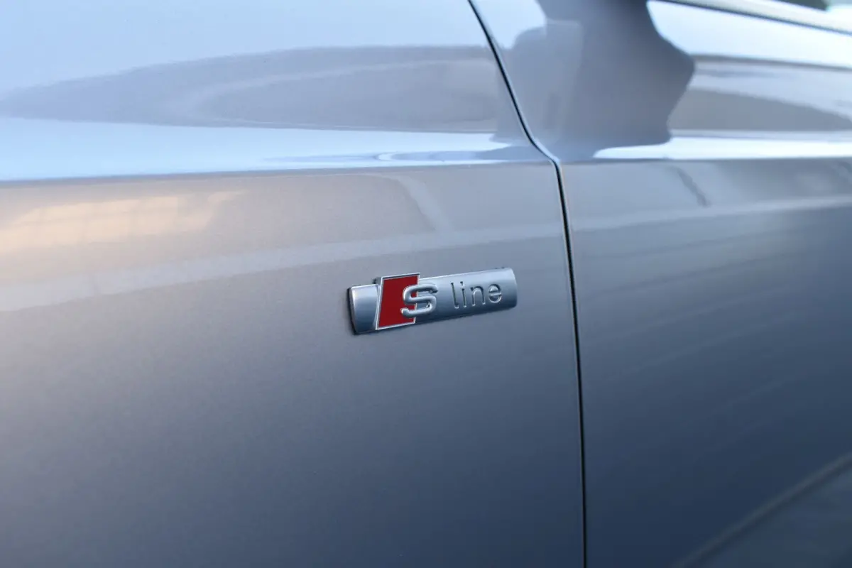 1.4 TFSI Sport Edition S-Line
