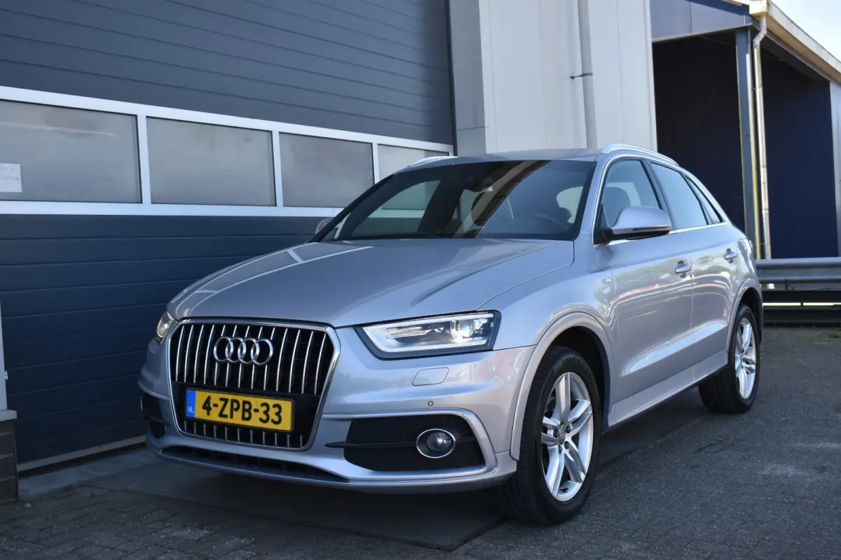 Audi Q3 2015 Benzine Automatisch leasen