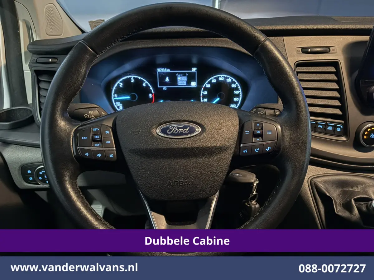 2.0 TDCI 130pk L2H1 Dubbele Cabine Euro6 Airco | 6-Zits | Camera | Apple Carplay | Cruisecontrol Android Auto, Stoelverwarming, Parkeersensoren, Achterklep