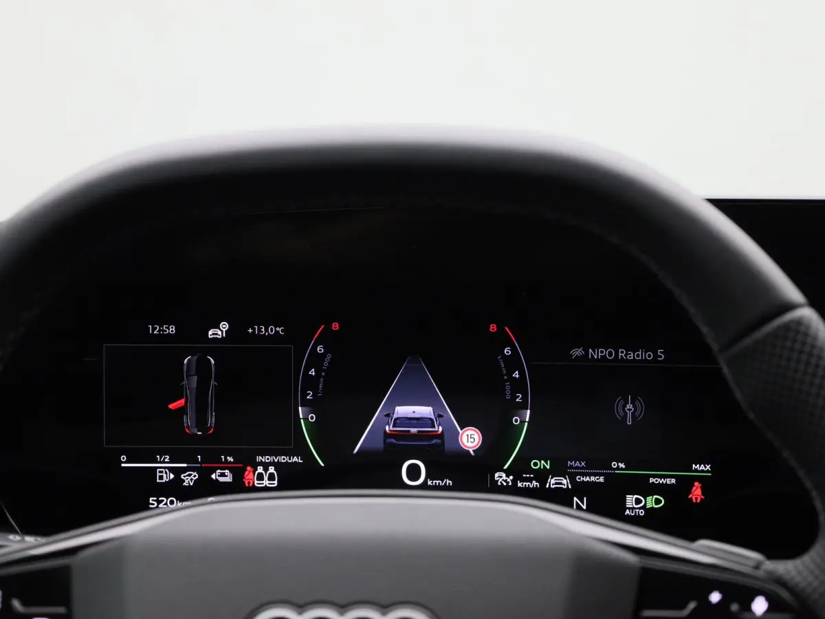 Avant 2.0 quattro S edition 299 PK | Navigatie | Leder | Camera | 20 Inch Velgen |